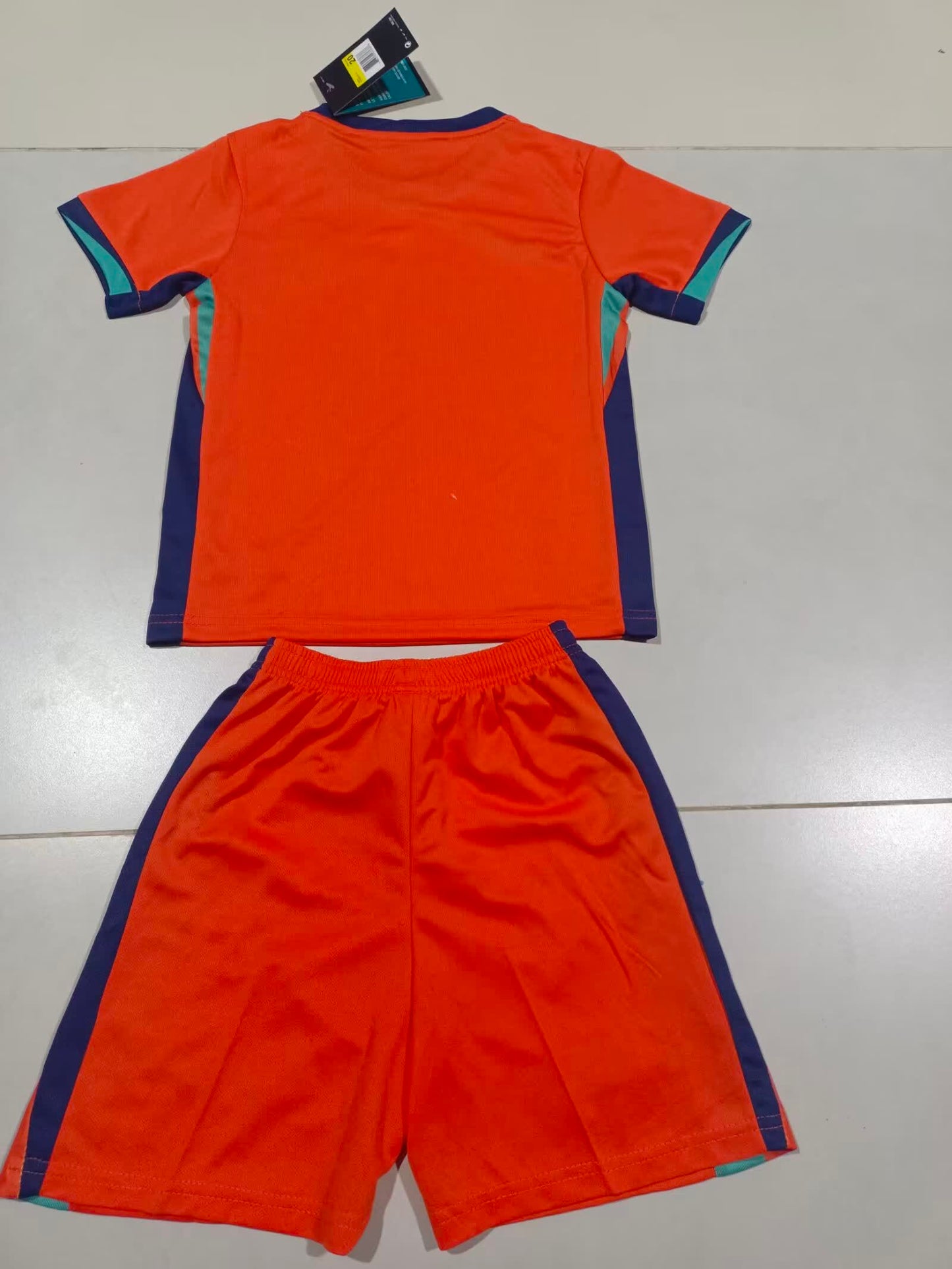 OLANDA HOME KIT BIMBO DIVISA 25 / 26