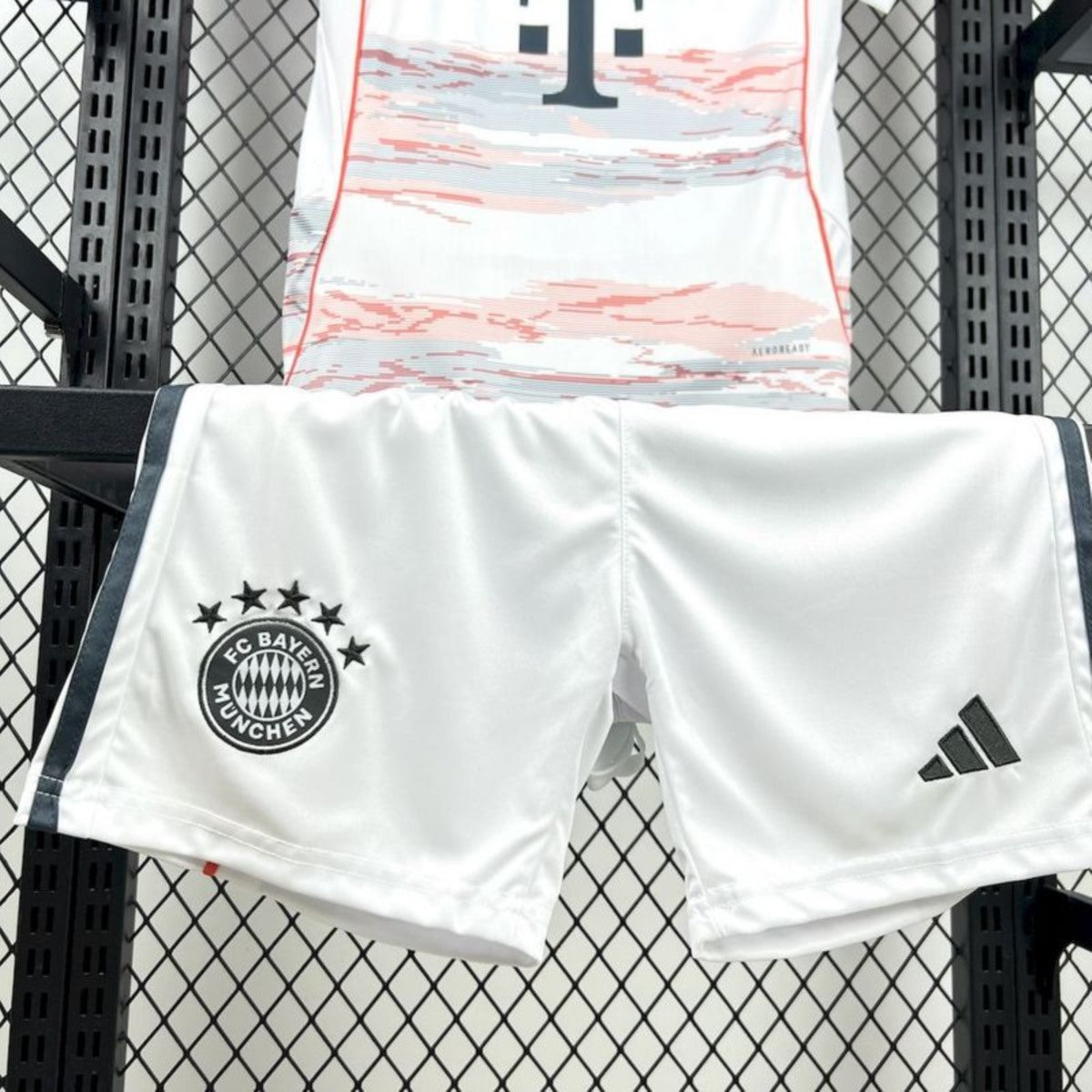 BAYERN MONACO KIT BIMBO DIVISA SECONDA MAGLIA AWAY TRASFERTA 25 / 26