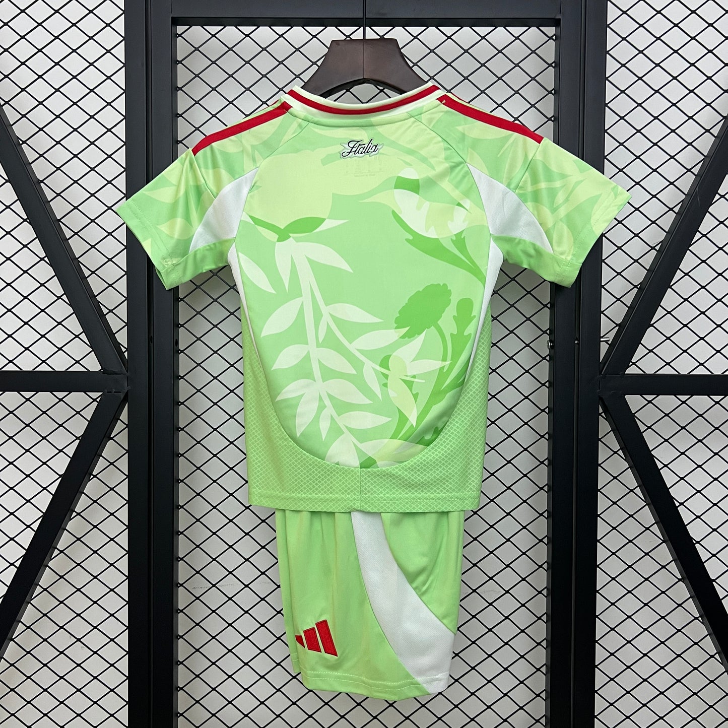 ITALIA KIT BIMBO DIVISA VERDE ALLENAMENTO 25
