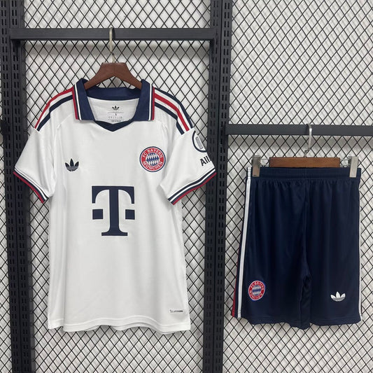 BAYERN MONACO KIT BIMBO DIVISA SECONDA MAGLIA AWAY TRASFERTA 26 / 27