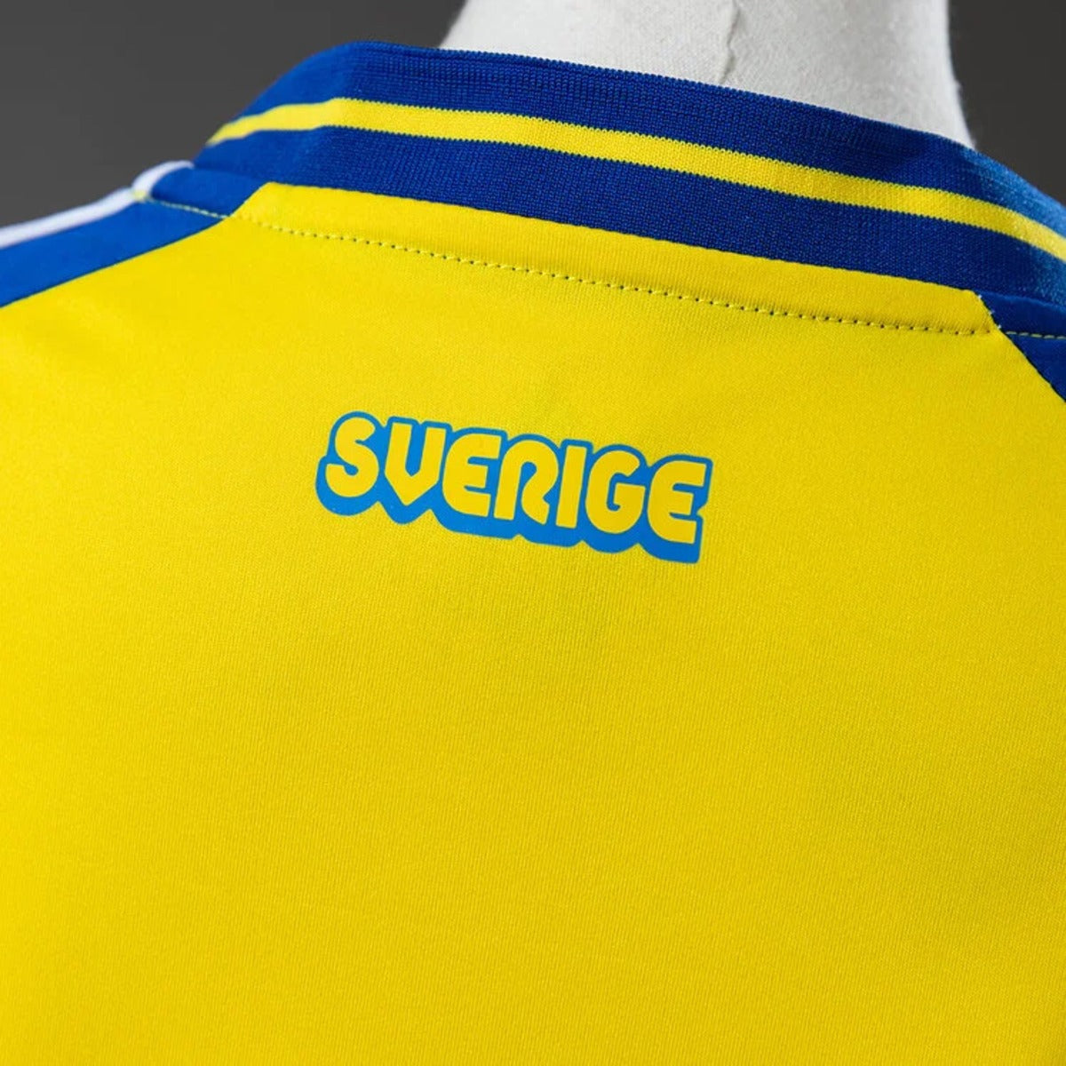 SVEZIA KIT BIMBO PRIMA MAGLIA HOME CASA MONDIALI 26