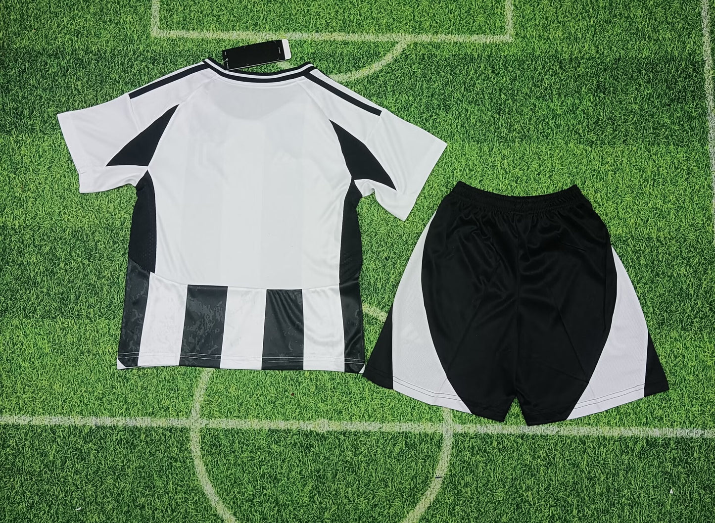 JUVENTUS KIT BIMBO PRIMA MAGLIA CASA 24 / 25