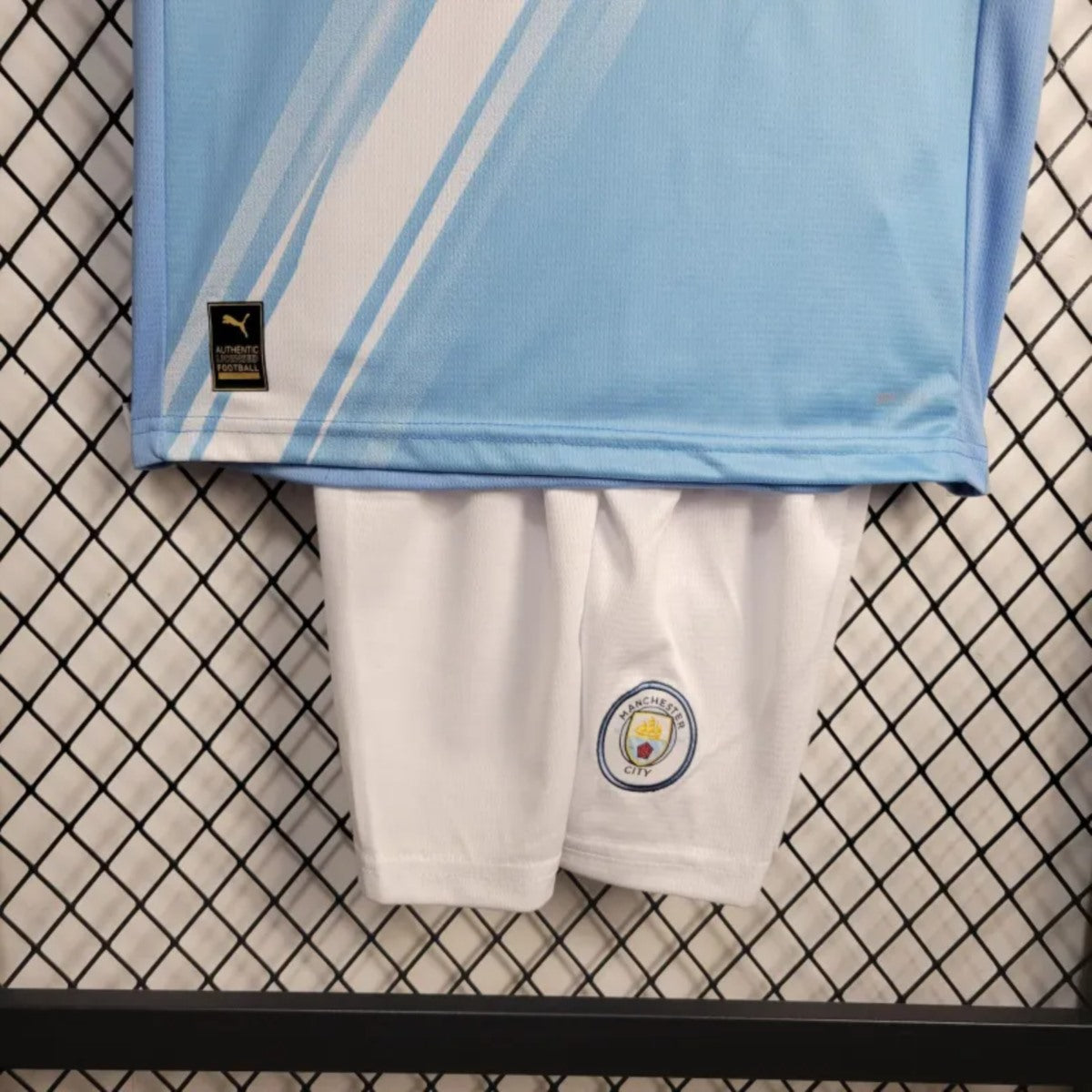 MANCHESTER CITY KIT BIMBO DIVISA PRIMA MAGLIA HOME CASA 25 / 26