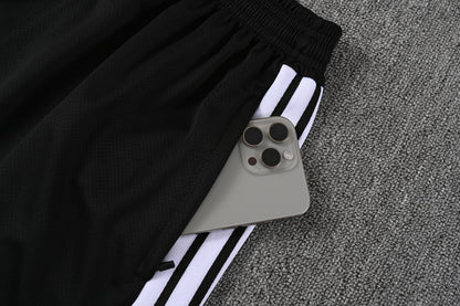 REAL MADRID KIT ALLENAMENTO Nero Bianco maglia e pantaloncino