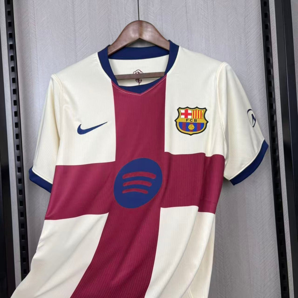 BARCELLONA QUARTA MAGLIA EDIZIONE SPECIALE 26 / 27