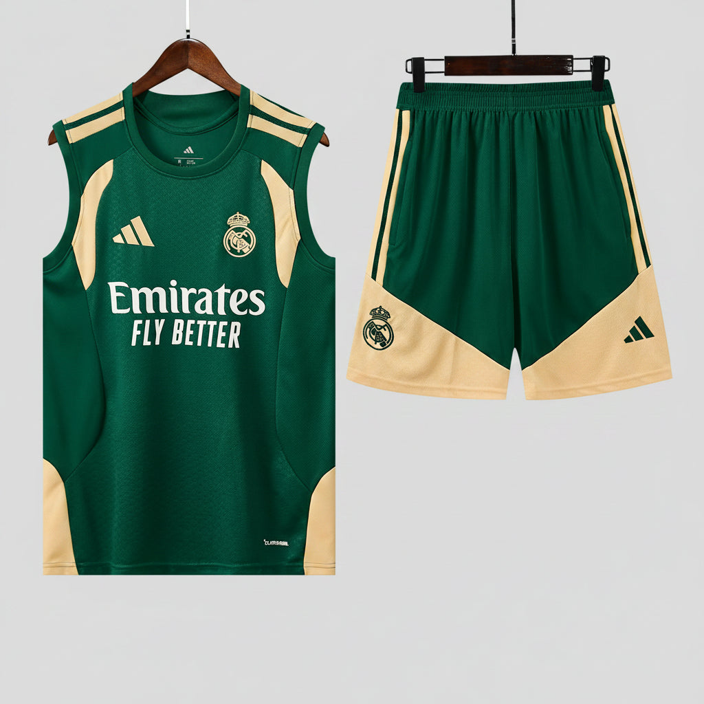 REAL MADRID KIT ALLENAMENTO Verde Beige maglia e pantaloncino