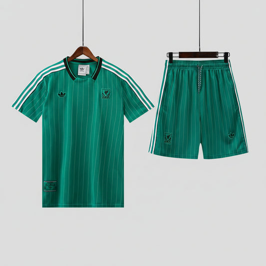 LIVERPOOL KIT ALLENAMENTO TERRACE ICONS VERDE maglia e pantaloncino