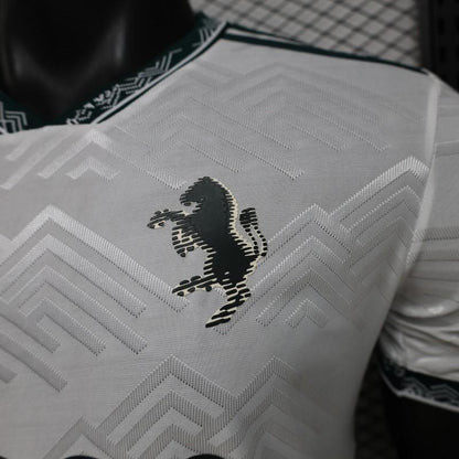 JUVENTUS 26 / 27 Maglia Edizione Speciale Bianca e Verde Scuro