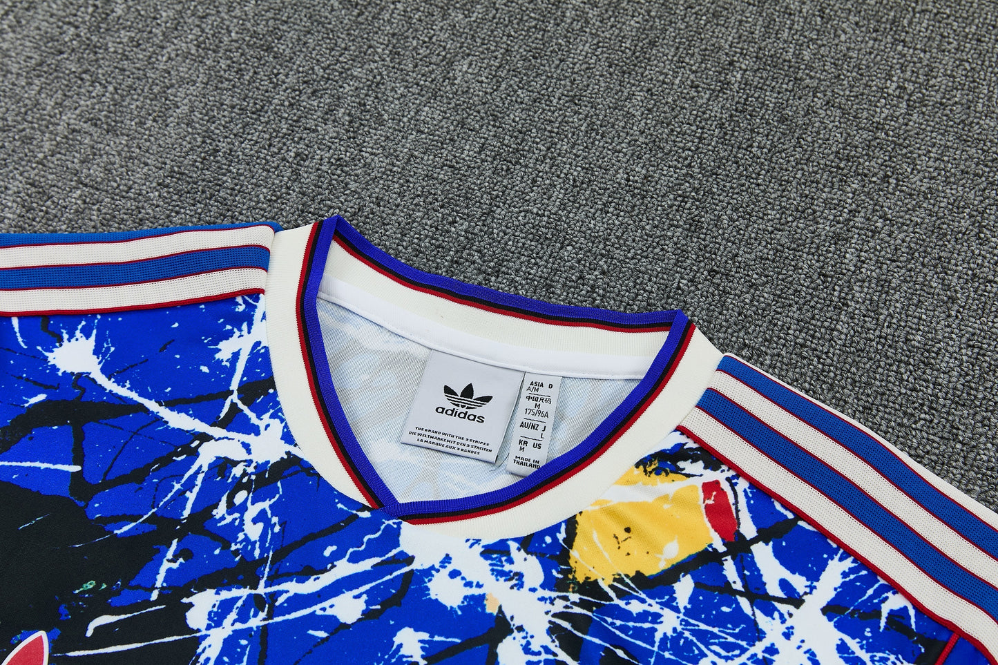 MANCHETER UNITED KIT ALLENAMENTO Retrò maglia e pantaloncino