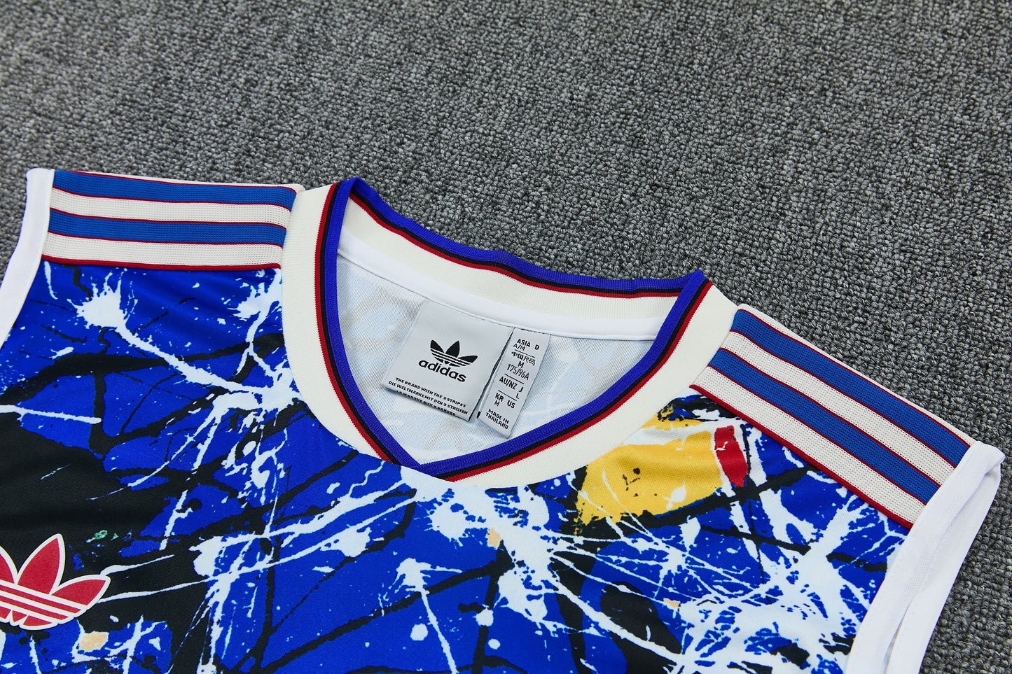 MANCHETER UNITED KIT ALLENAMENTO Retrò maglia e pantaloncino