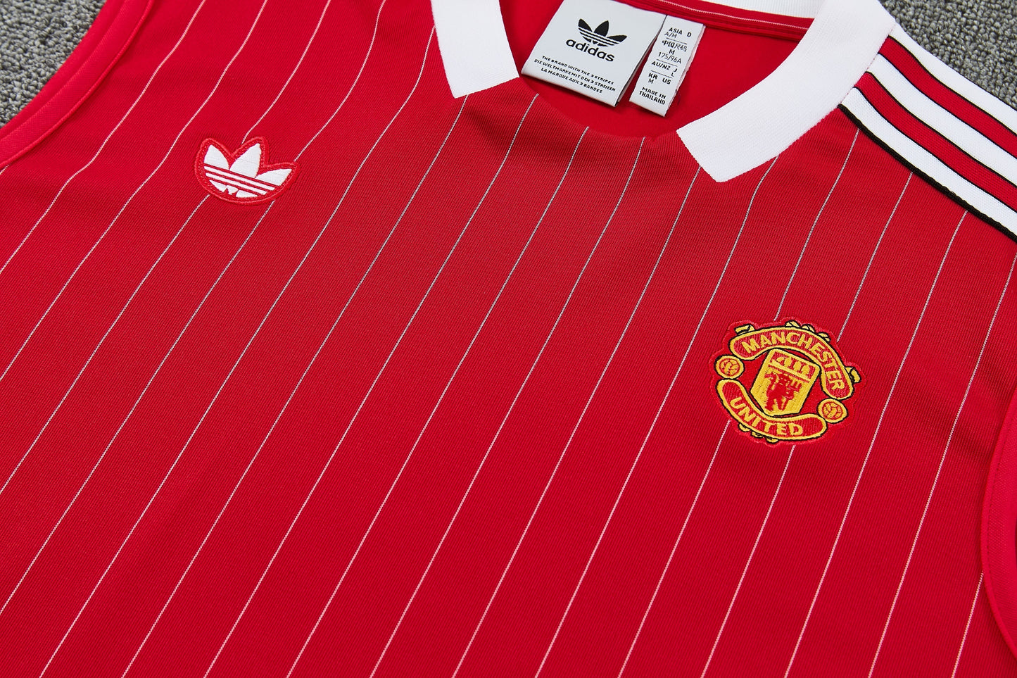 MANCHETER UNITED KIT ALLENAMENTO Retrò Rosso maglia e pantaloncino