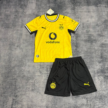 BORUSSIA DORTMUND KIT BIMBO PRIMA MAGLIA HOME CASA 26 / 27