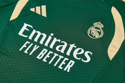 REAL MADRID KIT ALLENAMENTO Verde Beige maglia e pantaloncino
