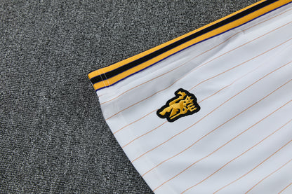 MANCHETER UNITED KIT ALLENAMENTO Retrò Bianco Giallo maglia e pantaloncino