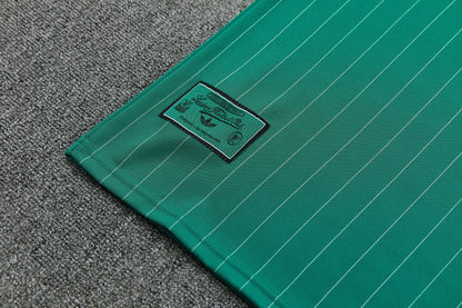 LIVERPOOL KIT ALLENAMENTO TERRACE ICONS VERDE maglia e pantaloncino