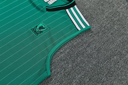 LIVERPOOL KIT ALLENAMENTO TERRACE ICONS VERDE maglia e pantaloncino