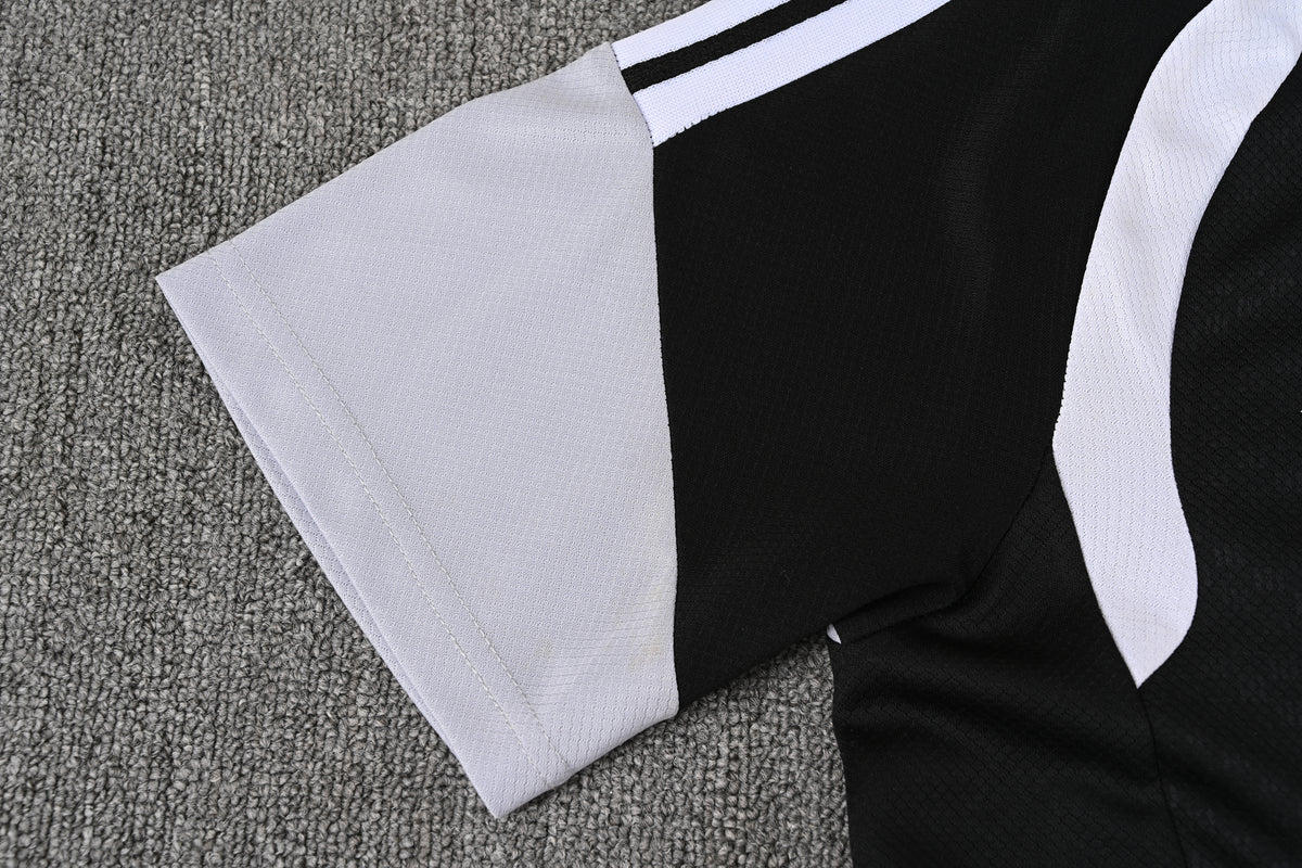 REAL MADRID KIT ALLENAMENTO Nero Bianco maglia e pantaloncino
