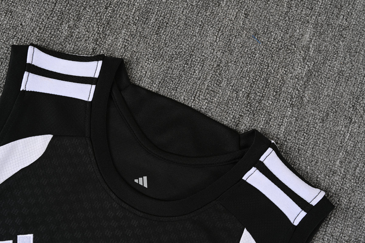 REAL MADRID KIT ALLENAMENTO Nero Bianco maglia e pantaloncino