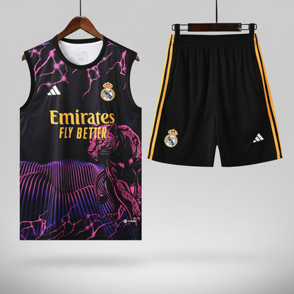 REAL MADRID KIT ALLENAMENTO Pantera maglia e pantaloncino