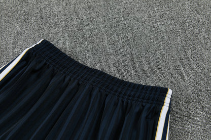 JUVENTUS KIT ALLENAMENTO Terrace Icons NERO ORO maglia e pantaloncino