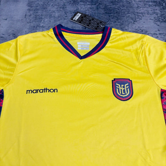 ECUADOR KIT BIMBO PRIMA MAGLIA HOME CASA MONDIALI 26