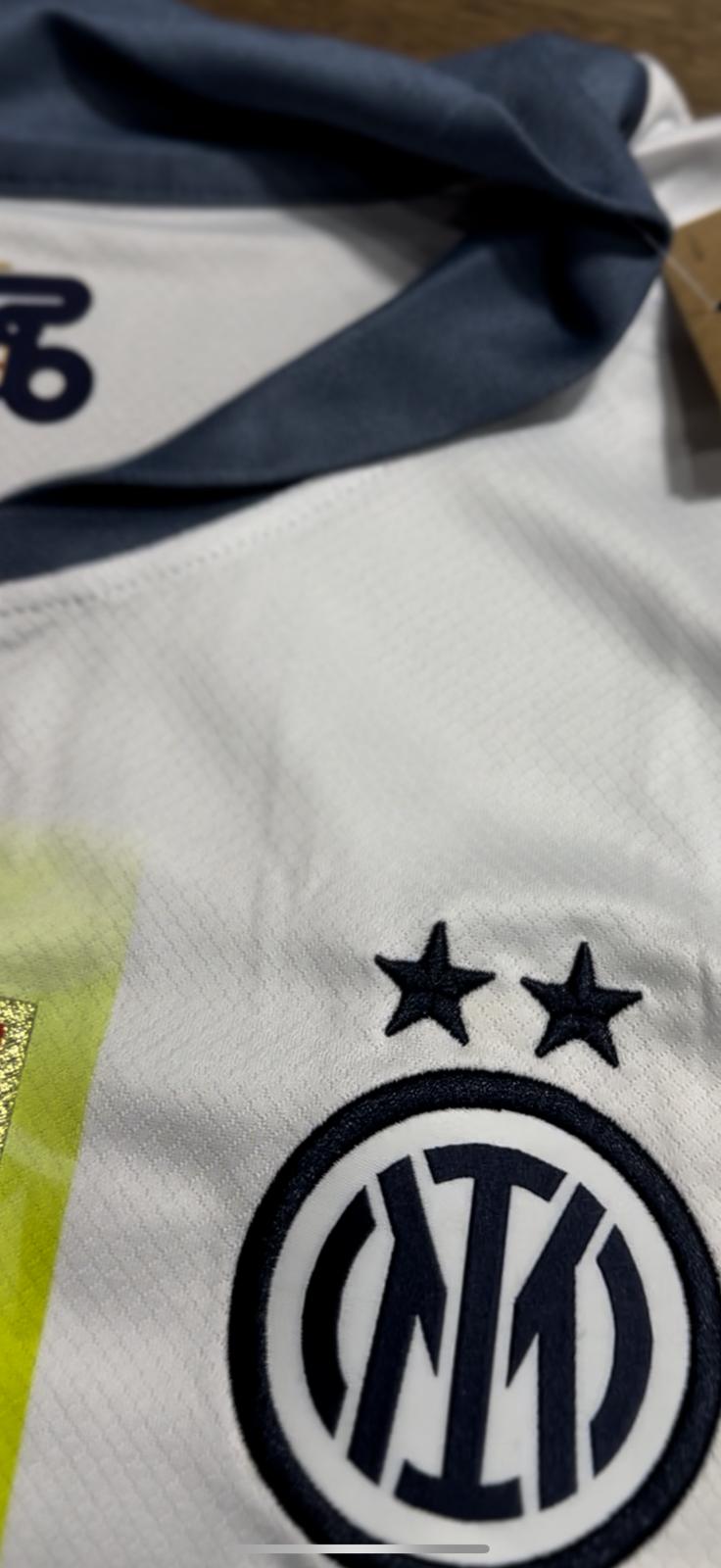 INTER 46 VALENTINO ROSSI EDIZIONE SPECIALE