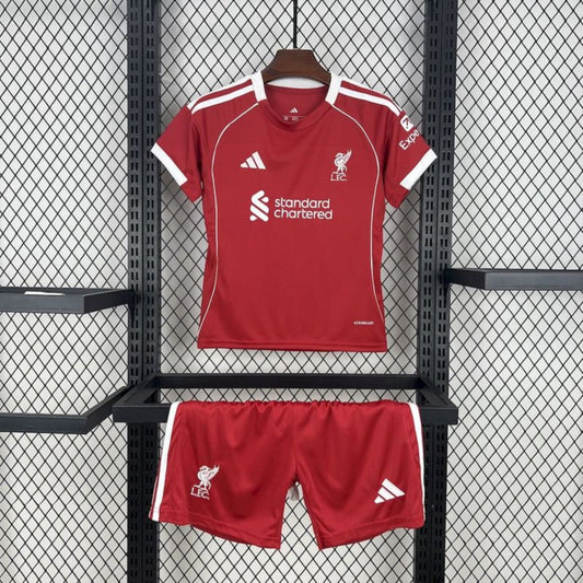 LIVERPOOL KIT BIMBO DIVISA PRIMA MAGLIA HOME CASA 25 / 26