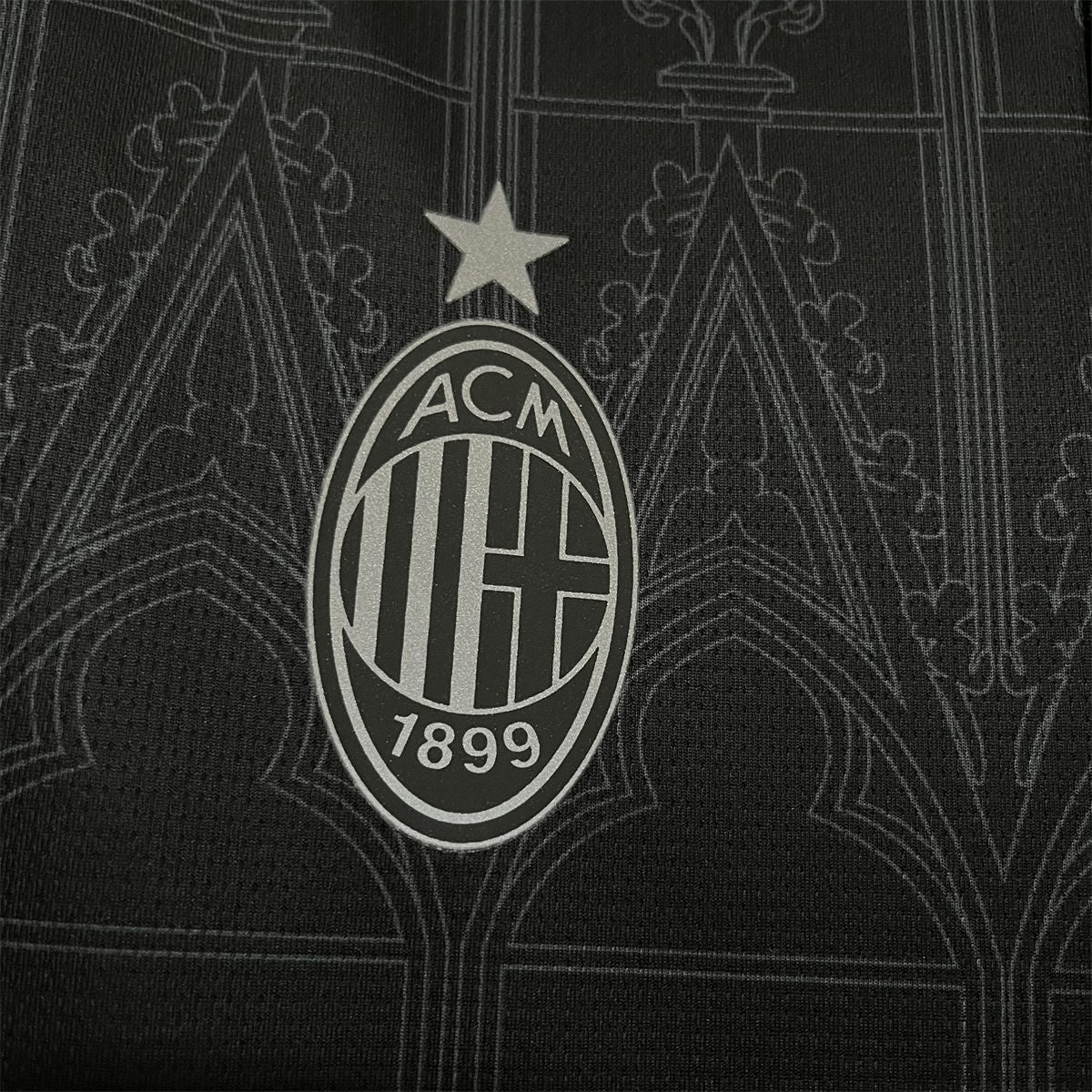 MILAN EDIZIONE SPECIALE DUOMO BLACK NERO