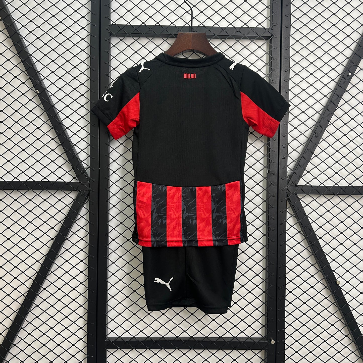 MILAN KIT BIMBO PRIMA MAGLIA HOME CASA 25 / 26