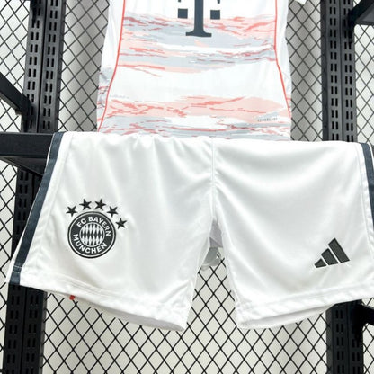 BAYERN MONACO KIT BIMBO DIVISA SECONDA MAGLIA AWAY TRASFERTA 25 / 26