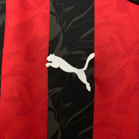 OFFERTA DEL GIORNO MILAN MAGLIA HOME 25 / 26