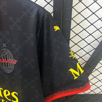 MILAN OFF WHITE MAGLIA NERA 24 / 25