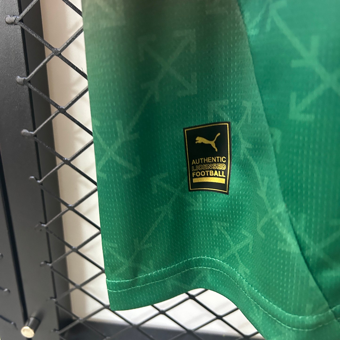 MILAN OFF WHITE ROSSO VERDE 24 / 25