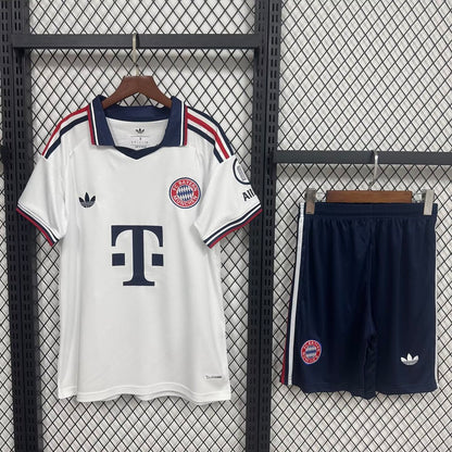 BAYERN MONACO KIT BIMBO DIVISA SECONDA MAGLIA AWAY TRASFERTA 26 / 27