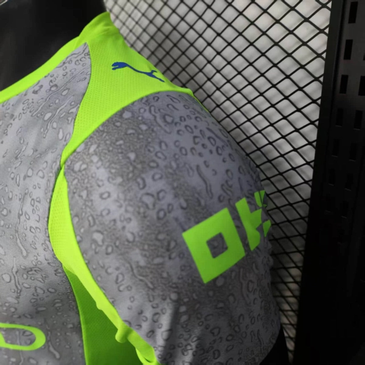 MANCHESTER CITY MAGLIA AWAY RAIN PIOGGIA GIALLO GRIGIO 25 / 26