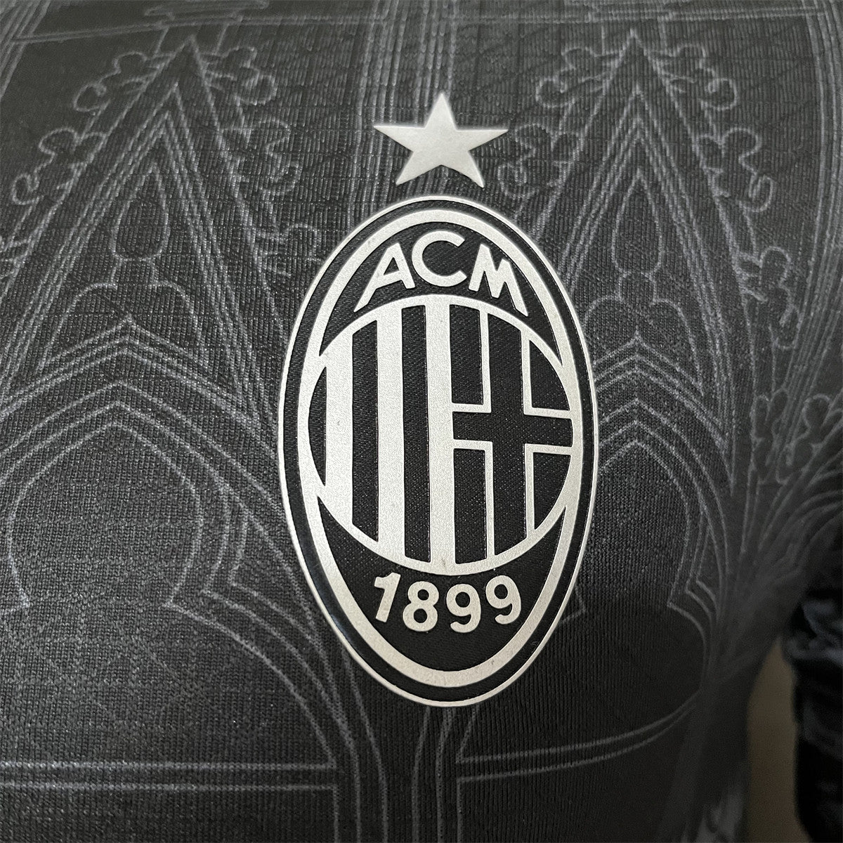 MILAN EDIZIONE SPECIALE DUOMO BLACK NERO