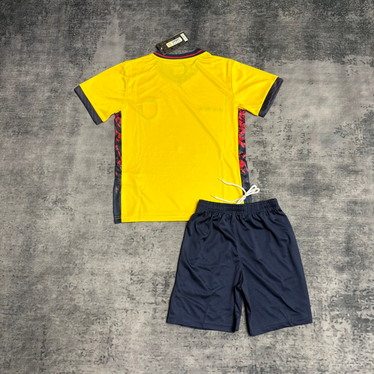 ECUADOR KIT BIMBO PRIMA MAGLIA HOME CASA MONDIALI 26