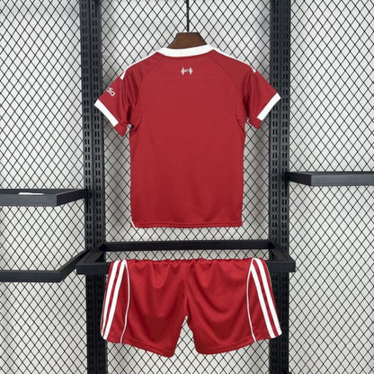 LIVERPOOL KIT BIMBO DIVISA PRIMA MAGLIA HOME CASA 25 / 26