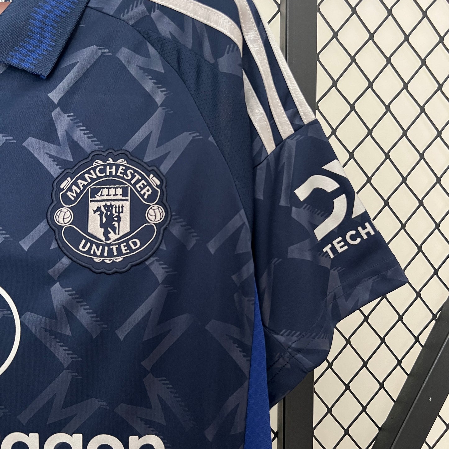 MANCHESTER UNITED TERZA MAGLIA THIRD 24 / 25