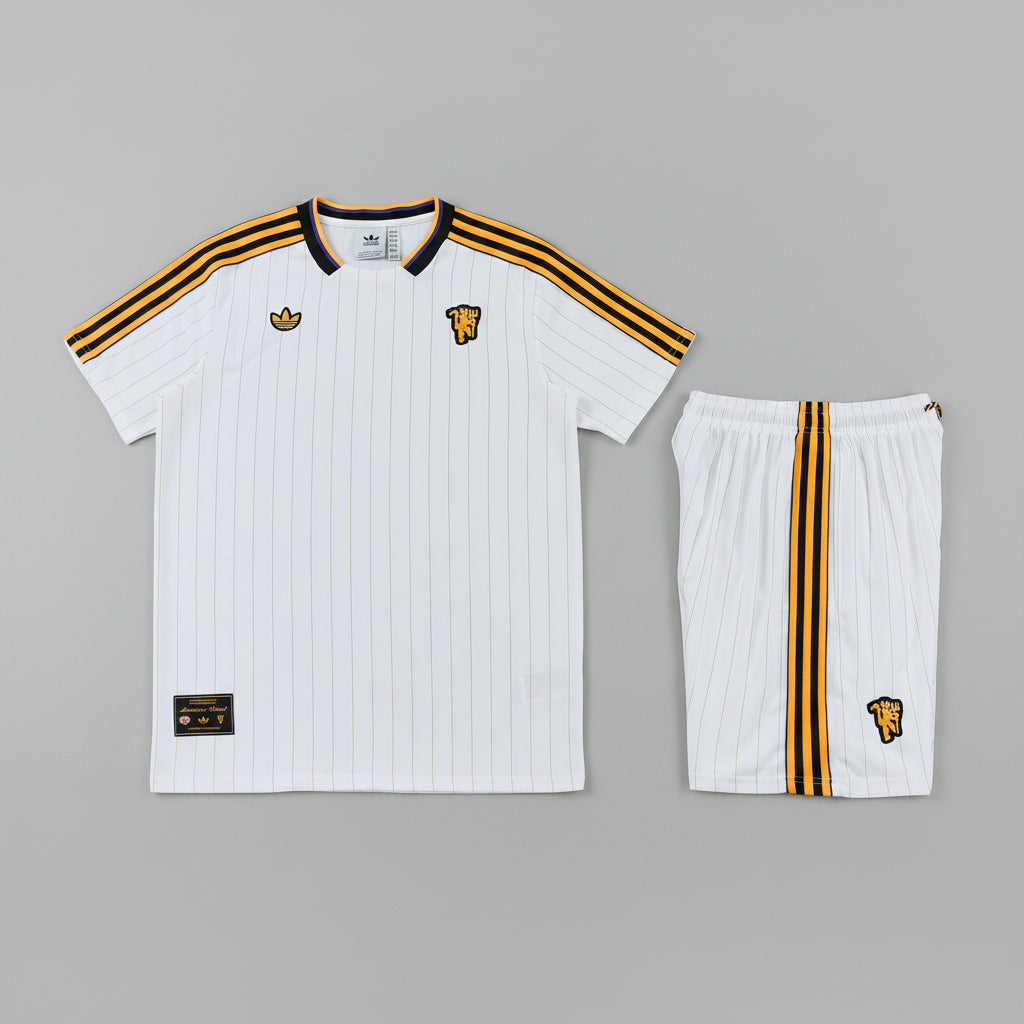 MANCHETER UNITED KIT ALLENAMENTO Retrò Bianco Giallo maglia e pantaloncino
