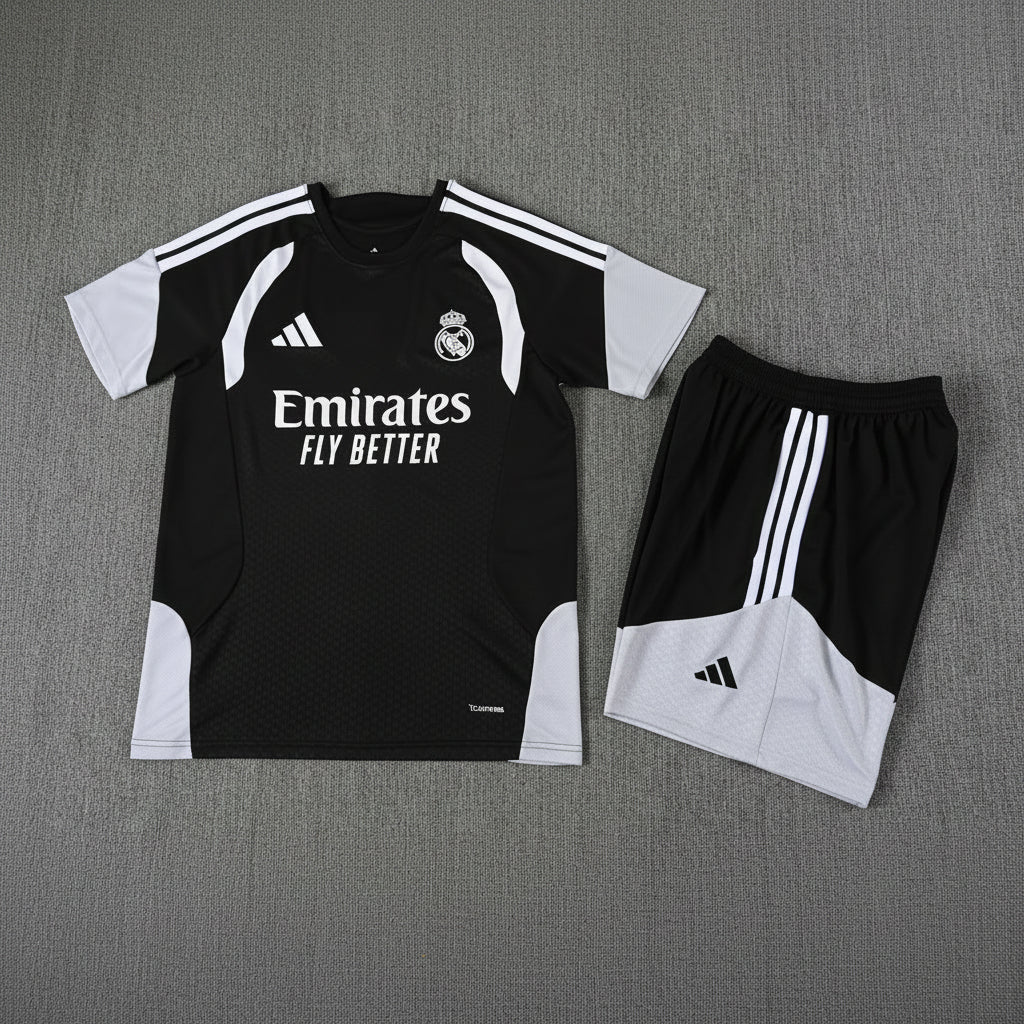REAL MADRID KIT ALLENAMENTO Nero Bianco maglia e pantaloncino