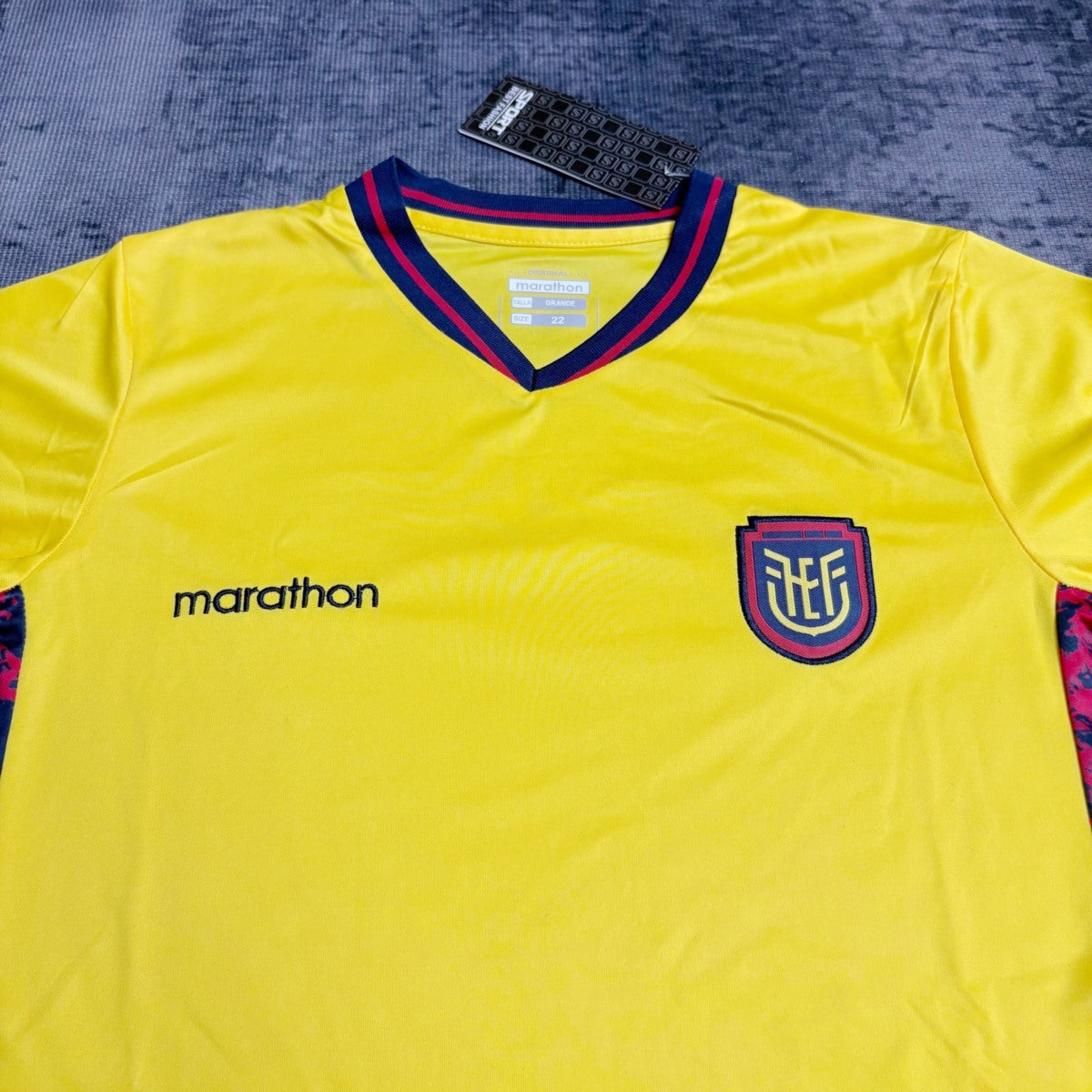 ECUADOR KIT BIMBO PRIMA MAGLIA HOME CASA MONDIALI 26