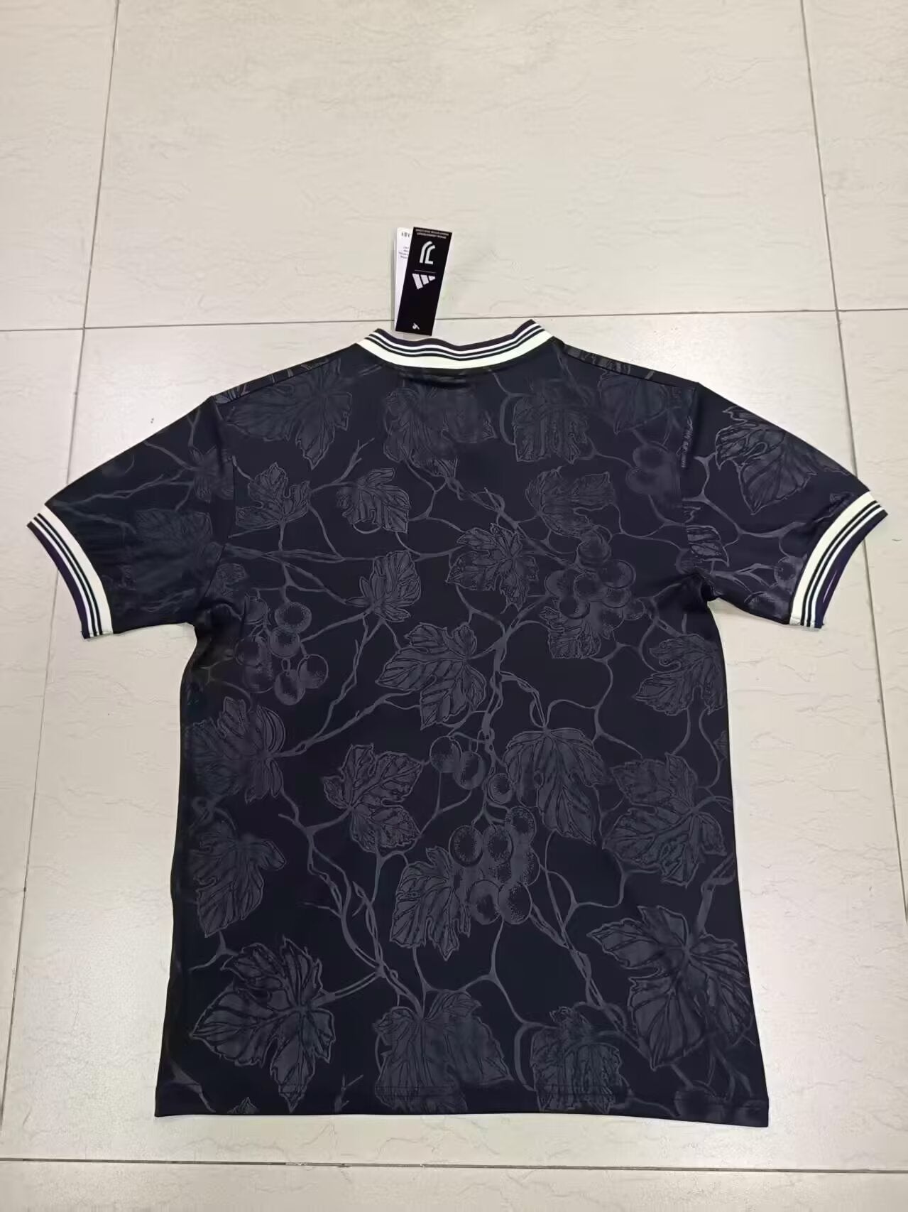PRONTA CONSEGNA JUVENTUS TERZA MAGLIA THIRD 25 / 26 TAGLIA L VERSIONE FAN