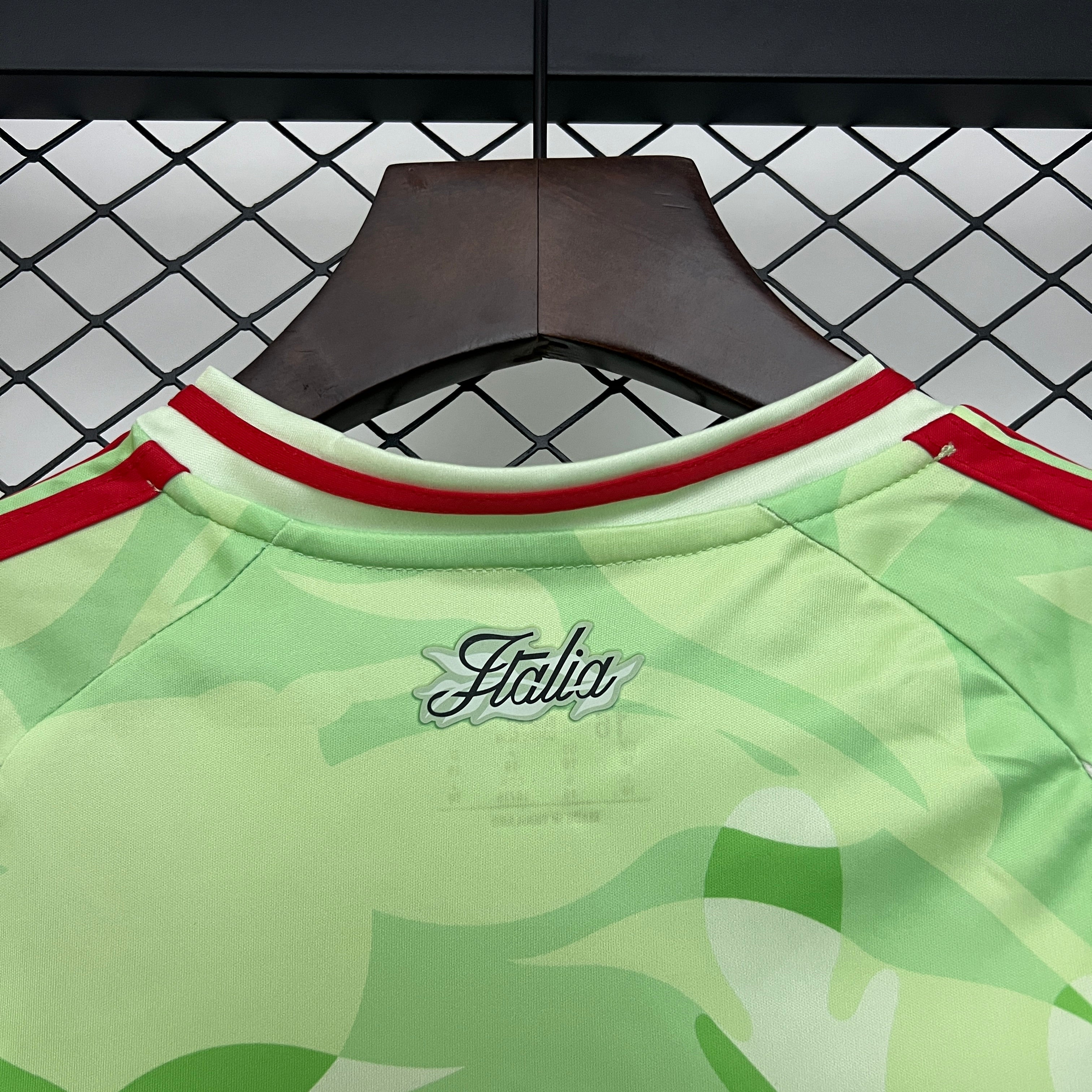 ITALIA KIT BIMBO DIVISA VERDE ALLENAMENTO 25