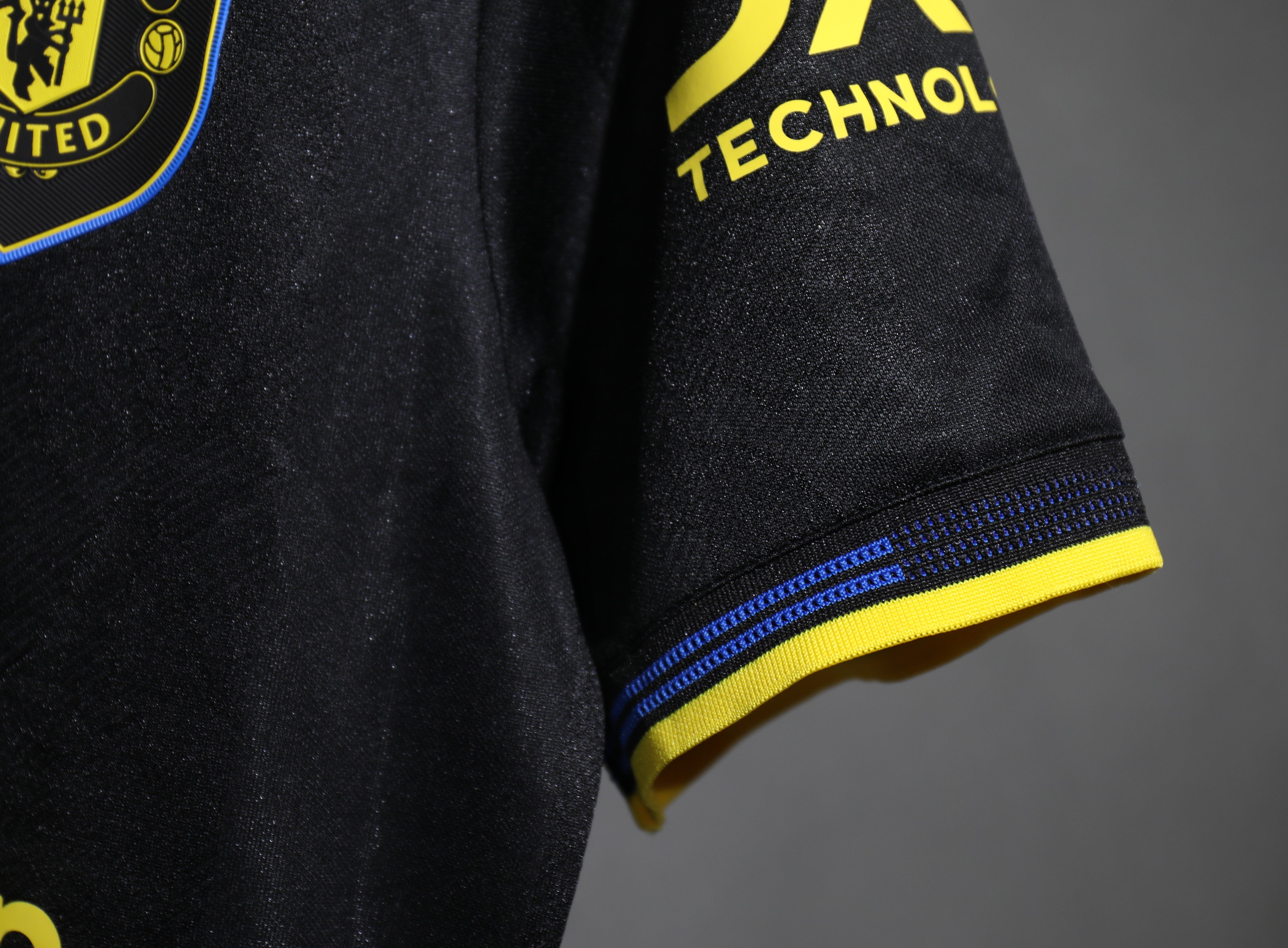 MANCHESTER UNITED TERZA MAGLIA THIRD AWAY BLACK NERO 25 / 26